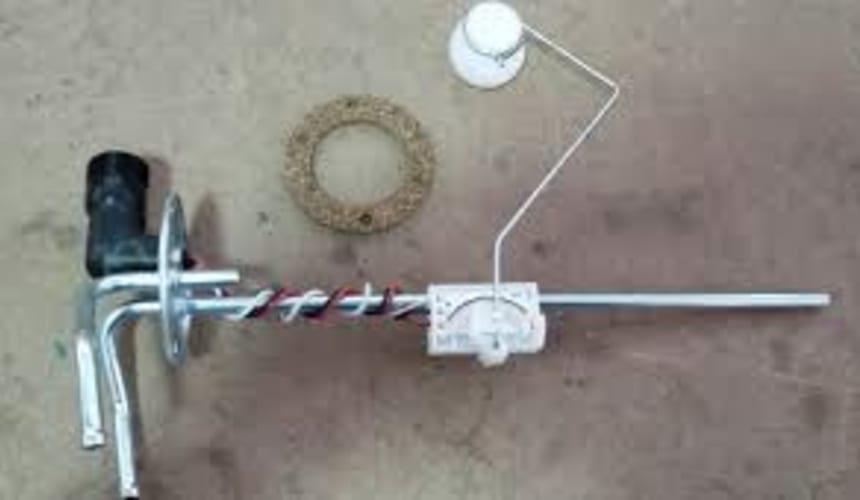 İVECO 65.9 MAZOT DEPO ŞAMANDIRASI